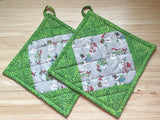 Set of 2 Snowman Quilted Hot Pads, Festive Seasonal Pot Holders, Gift for the Cook, Hostess Gift